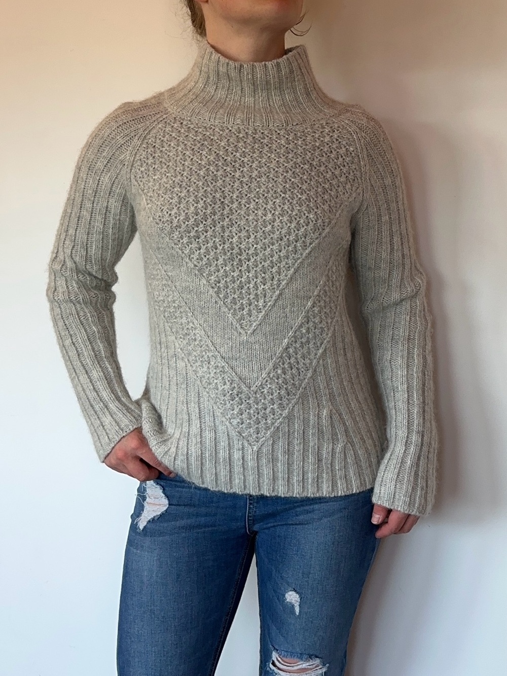 Banana Republic Light Gray Wool Blend Turtleneck Sweater